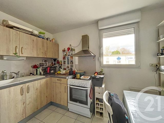 Appartement F3 à louer - 3 pièces - 64.93 m2 - TROYES - 10 - CHAMPAGNE-ARDENNE - Century 21 Martinot Immobilier