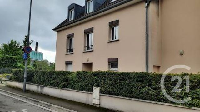 Appartement F3 à louer - 3 pièces - 64.93 m2 - TROYES - 10 - CHAMPAGNE-ARDENNE - Century 21 Martinot Immobilier