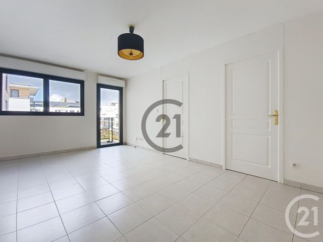 Appartement T2 à louer - 2 pièces - 39.4 m2 - TROYES - 10 - CHAMPAGNE-ARDENNE - Century 21 Martinot Immobilier