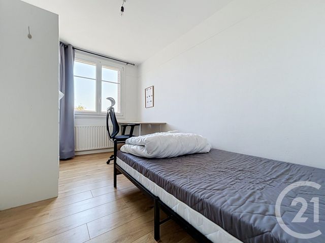 Appartement à louer - 3 pièces - 52.4 m2 - TROYES - 10 - CHAMPAGNE-ARDENNE - Century 21 Martinot Immobilier