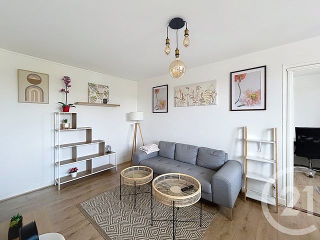 Appartement à louer - 3 pièces - 52.4 m2 - TROYES - 10 - CHAMPAGNE-ARDENNE - Century 21 Martinot Immobilier