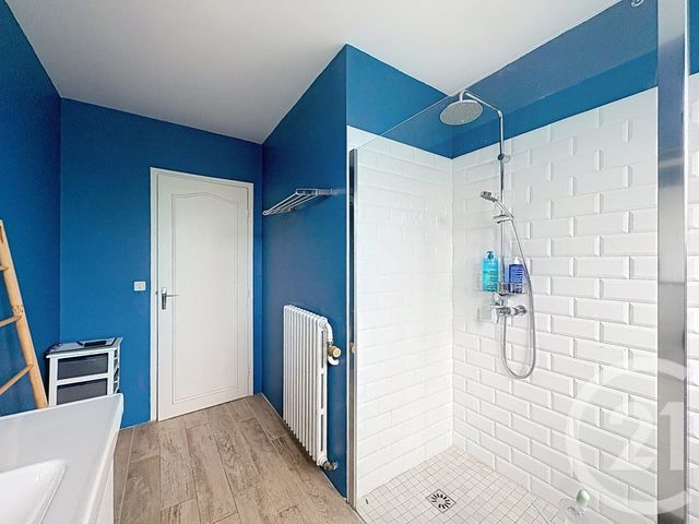 maison à vendre - 5 pièces - 111.1 m2 - ST ANDRE LES VERGERS - 10 - CHAMPAGNE-ARDENNE - Century 21 Martinot Immobilier