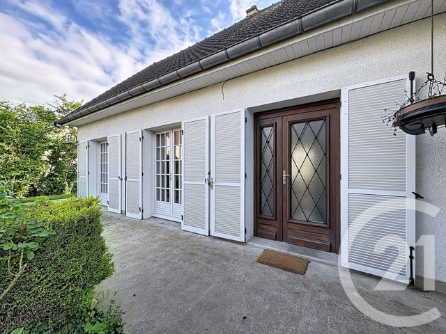 maison à vendre - 5 pièces - 111.1 m2 - ST ANDRE LES VERGERS - 10 - CHAMPAGNE-ARDENNE - Century 21 Martinot Immobilier