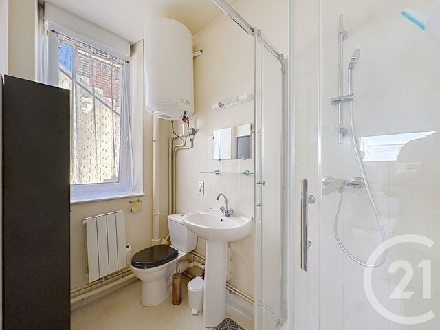 Appartement F1 à vendre - 1 pièce - 27.0 m2 - TROYES - 10 - CHAMPAGNE-ARDENNE - Century 21 Martinot Immobilier