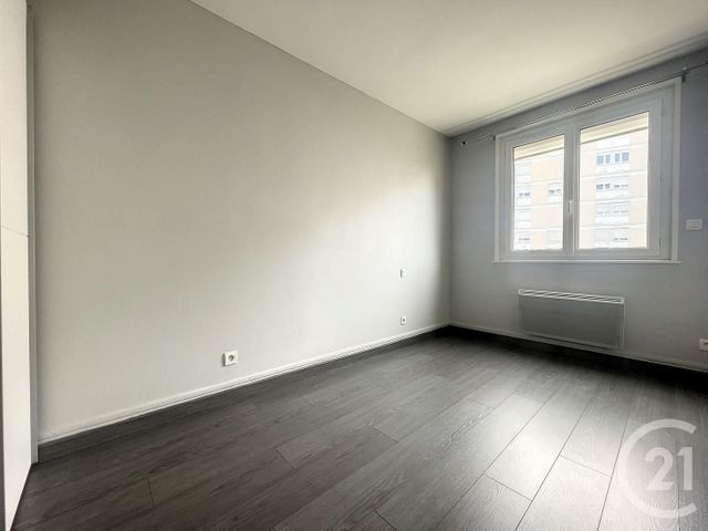 Appartement F2 à louer - 2 pièces - 54.0 m2 - TROYES - 10 - CHAMPAGNE-ARDENNE - Century 21 Martinot Immobilier