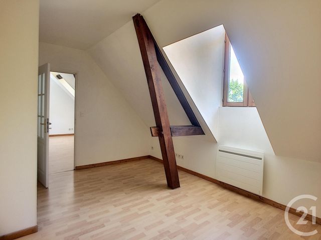 Appartement F2 à louer - 2 pièces - 45.0 m2 - TROYES - 10 - CHAMPAGNE-ARDENNE - Century 21 Martinot Immobilier