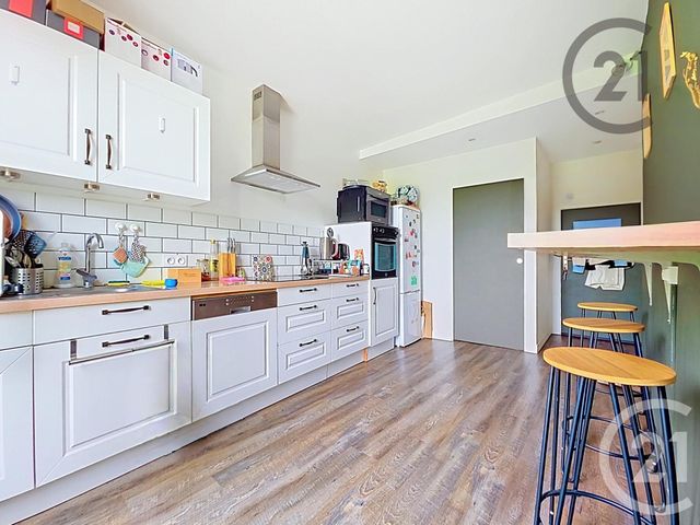 Appartement F2 à vendre - 2 pièces - 60.0 m2 - TROYES - 10 - CHAMPAGNE-ARDENNE - Century 21 Martinot Immobilier
