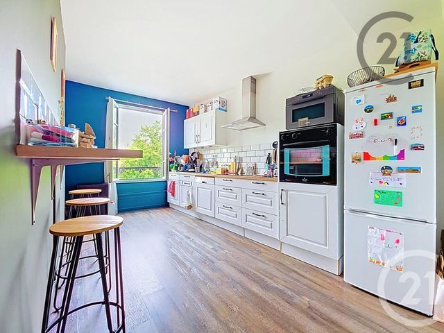 Appartement F2 à vendre - 2 pièces - 60.0 m2 - TROYES - 10 - CHAMPAGNE-ARDENNE - Century 21 Martinot Immobilier