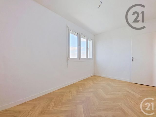 Appartement F3 à vendre - 3 pièces - 63.18 m2 - TROYES - 10 - CHAMPAGNE-ARDENNE - Century 21 Martinot Immobilier