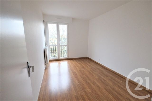 Appartement F2 à louer - 2 pièces - 53.0 m2 - TROYES - 10 - CHAMPAGNE-ARDENNE - Century 21 Martinot Immobilier