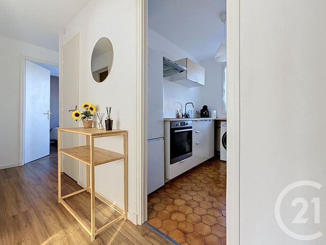 Appartement F4 à louer - 4 pièces - 71.0 m2 - TROYES - 10 - CHAMPAGNE-ARDENNE - Century 21 Martinot Immobilier