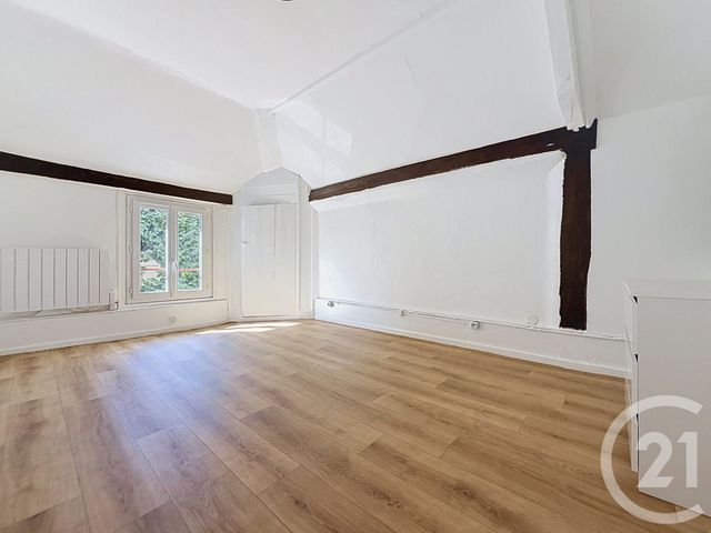 Appartement F2 à louer - 2 pièces - 37.2 m2 - STE SAVINE - 10 - CHAMPAGNE-ARDENNE - Century 21 Martinot Immobilier