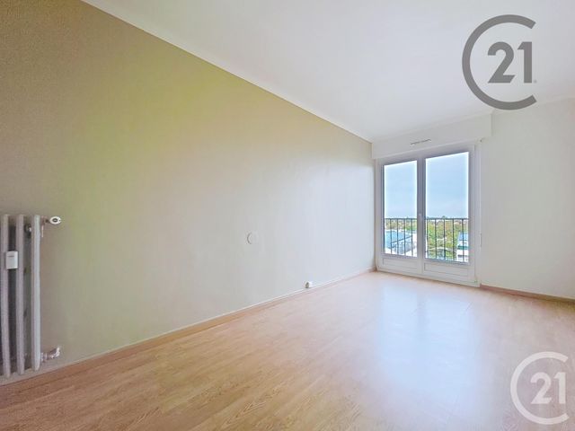 Appartement F4 à vendre - 4 pièces - 74.33 m2 - TROYES - 10 - CHAMPAGNE-ARDENNE - Century 21 Martinot Immobilier