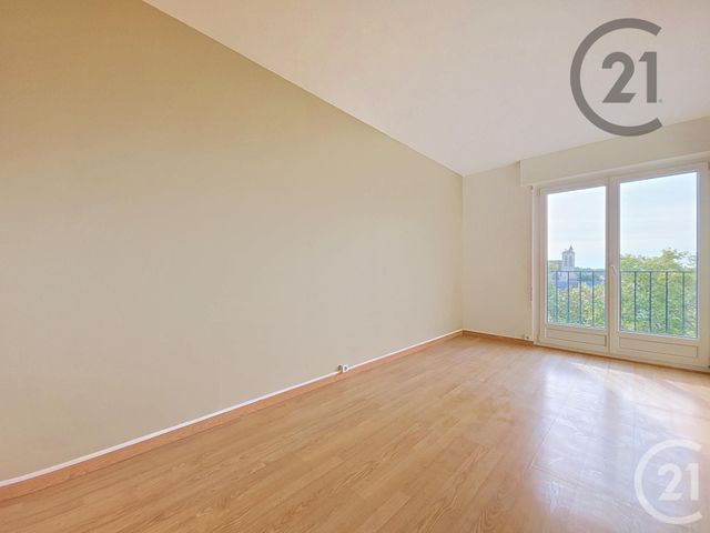 Appartement F4 à vendre - 4 pièces - 74.33 m2 - TROYES - 10 - CHAMPAGNE-ARDENNE - Century 21 Martinot Immobilier