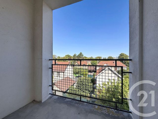 Appartement T4 à vendre - 4 pièces - 65.0 m2 - TROYES - 10 - CHAMPAGNE-ARDENNE - Century 21 Martinot Immobilier
