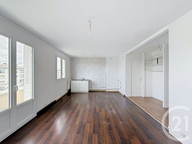 Appartement F1 à vendre - 2 pièces - 41.0 m2 - TROYES - 10 - CHAMPAGNE-ARDENNE - Century 21 Martinot Immobilier