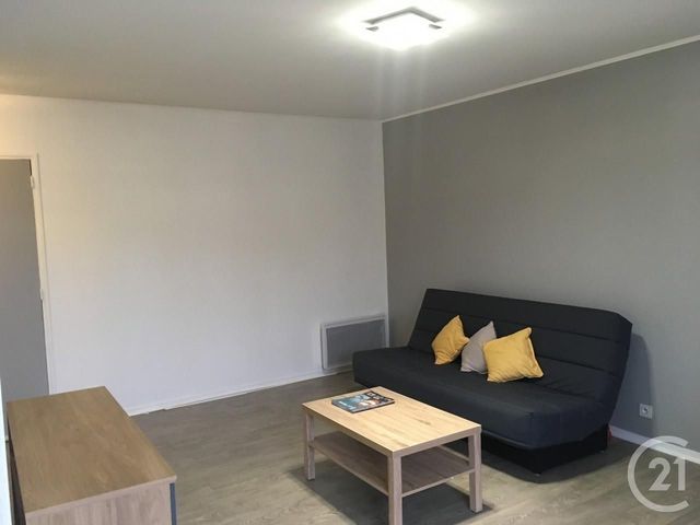 Appartement T1 à louer - 1 pièce - 28.0 m2 - TROYES - 10 - CHAMPAGNE-ARDENNE - Century 21 Martinot Immobilier