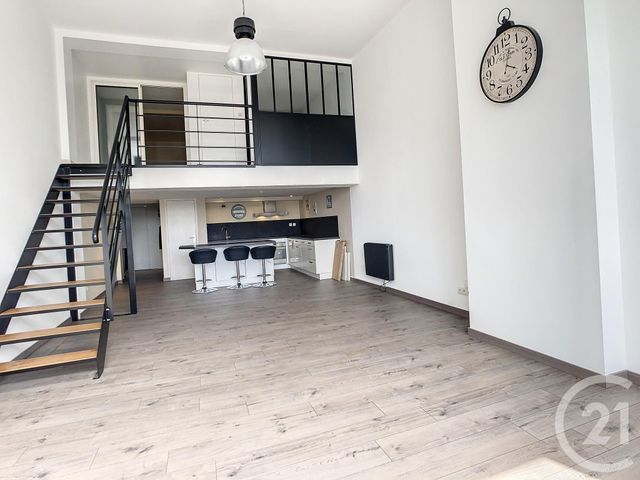 Appartement F3 à louer - 3 pièces - 92.86 m2 - TROYES - 10 - CHAMPAGNE-ARDENNE - Century 21 Martinot Immobilier
