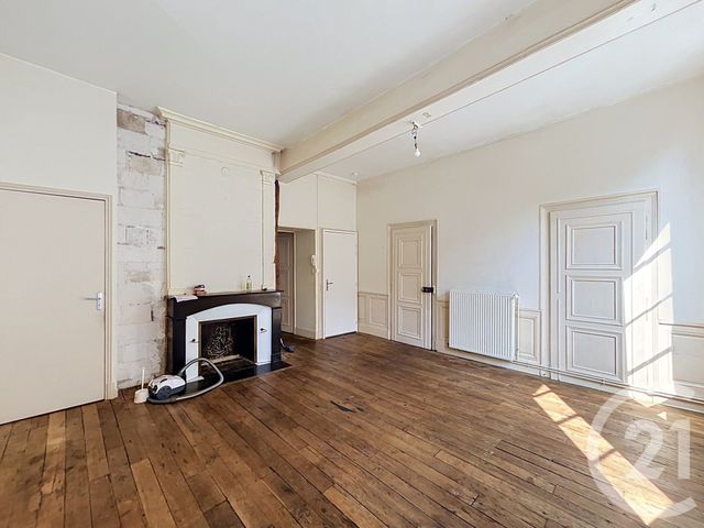 Appartement F2 à louer - 2 pièces - 50.35 m2 - TROYES - 10 - CHAMPAGNE-ARDENNE - Century 21 Martinot Immobilier