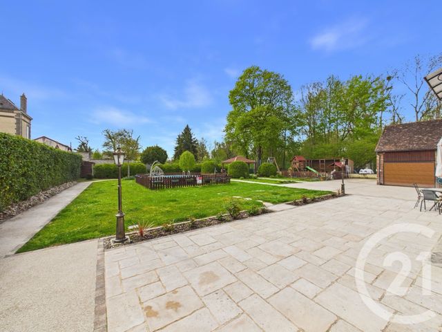 maison à vendre - 9 pièces - 235.0 m2 - DIERREY ST PIERRE - 10 - CHAMPAGNE-ARDENNE - Century 21 Martinot Immobilier