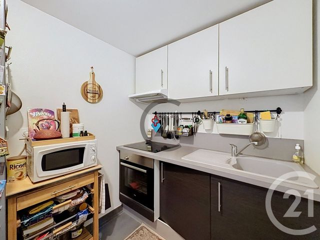 Appartement à vendre - 4 pièces - 64.84 m2 - TROYES - 10 - CHAMPAGNE-ARDENNE - Century 21 Martinot Immobilier