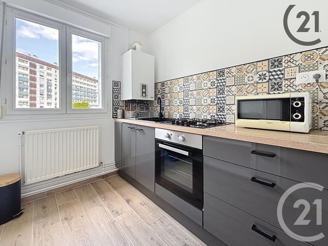 Appartement F2 à louer - 2 pièces - 39.44 m2 - TROYES - 10 - CHAMPAGNE-ARDENNE - Century 21 Martinot Immobilier