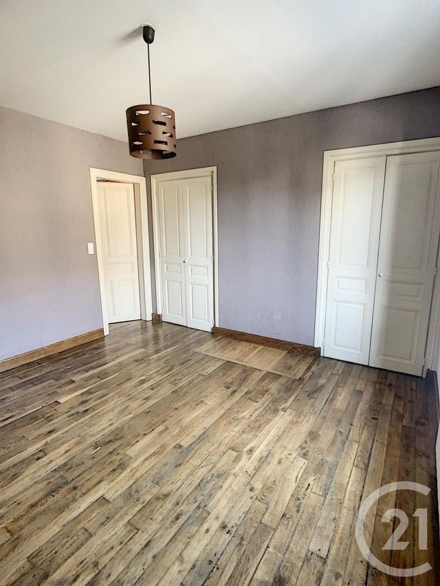 Appartement F1 à louer - 1 pièce - 26.0 m2 - TROYES - 10 - CHAMPAGNE-ARDENNE - Century 21 Martinot Immobilier