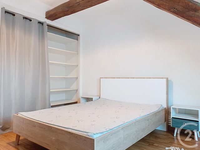 Appartement F3 à louer - 3 pièces - 48.27 m2 - STE SAVINE - 10 - CHAMPAGNE-ARDENNE - Century 21 Martinot Immobilier
