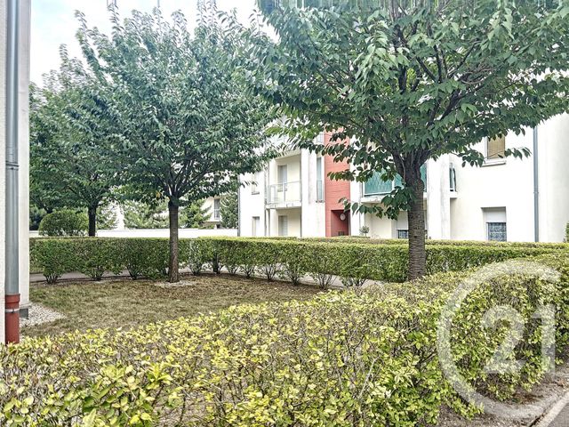 Appartement F3 à louer - 3 pièces - 65.0 m2 - TROYES - 10 - CHAMPAGNE-ARDENNE - Century 21 Martinot Immobilier