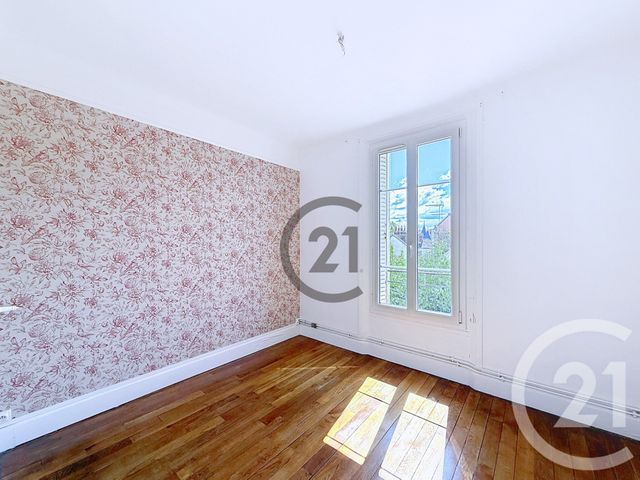 Appartement T4 à louer - 4 pièces - 75.0 m2 - TROYES - 10 - CHAMPAGNE-ARDENNE - Century 21 Martinot Immobilier