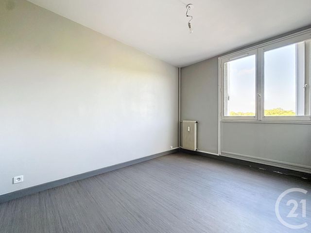 Appartement F2 à louer - 2 pièces - 43.26 m2 - TROYES - 10 - CHAMPAGNE-ARDENNE - Century 21 Martinot Immobilier