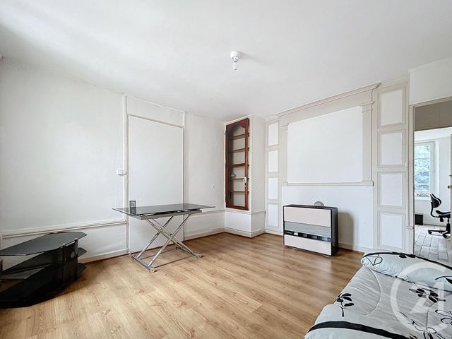 Appartement T1 à louer - 2 pièces - 48.0 m2 - TROYES - 10 - CHAMPAGNE-ARDENNE - Century 21 Martinot Immobilier