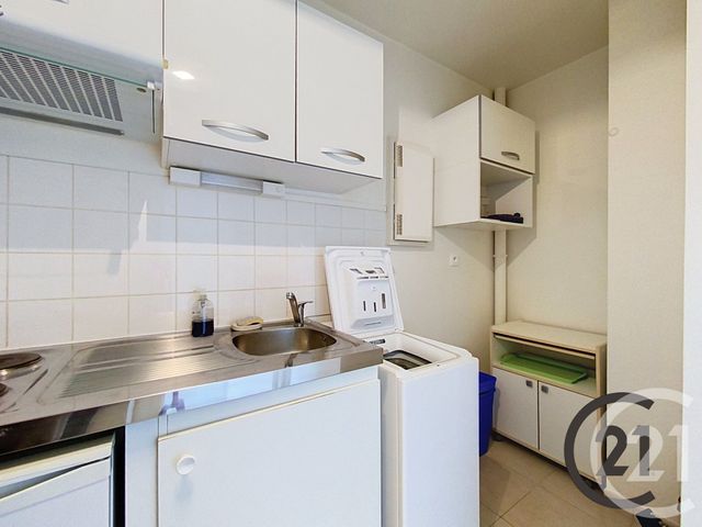 Appartement F1 à vendre - 1 pièce - 26.79 m2 - ST JULIEN LES VILLAS - 10 - CHAMPAGNE-ARDENNE - Century 21 Martinot Immobilier