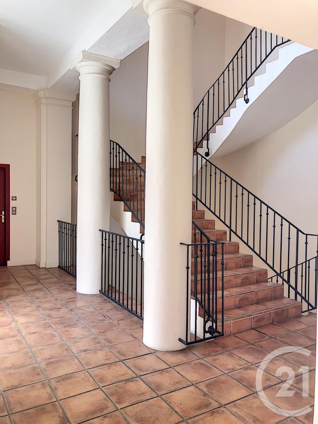 Appartement F2 à louer - 2 pièces - 55.8 m2 - TROYES - 10 - CHAMPAGNE-ARDENNE - Century 21 Martinot Immobilier