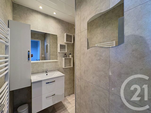 Appartement à vendre - 2 pièces - 35.74 m2 - LA CHAPELLE ST LUC - 10 - CHAMPAGNE-ARDENNE - Century 21 Martinot Immobilier