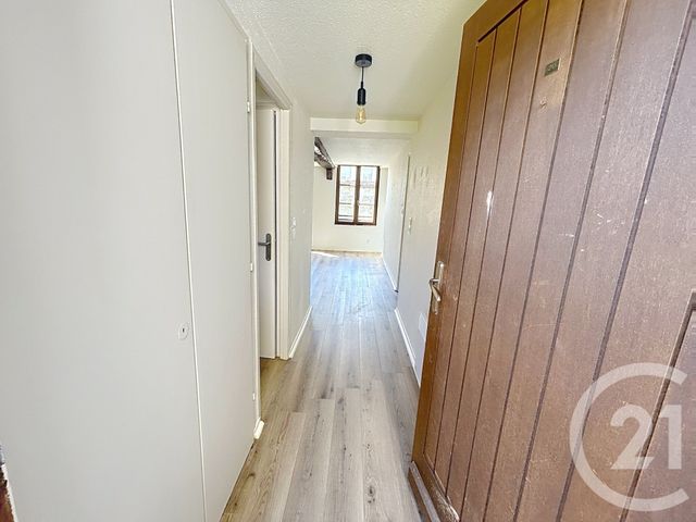 Appartement F2 bis à louer - 3 pièces - 53.5 m2 - TROYES - 10 - CHAMPAGNE-ARDENNE - Century 21 Martinot Immobilier