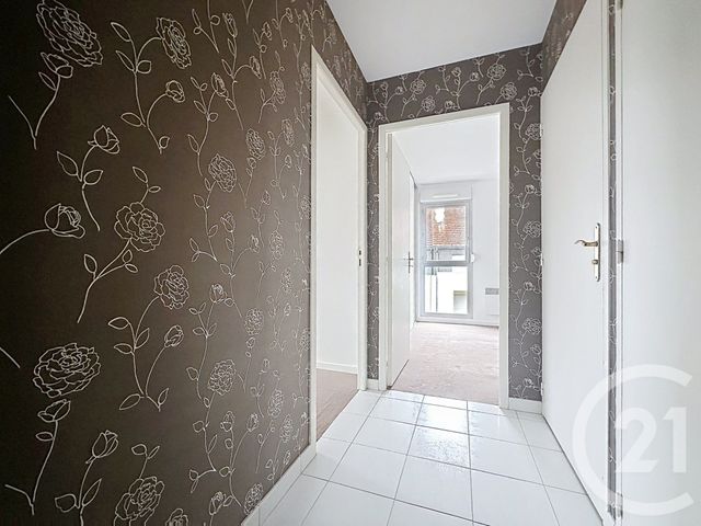 Appartement T3 à vendre - 3 pièces - 65.0 m2 - TROYES - 10 - CHAMPAGNE-ARDENNE - Century 21 Martinot Immobilier