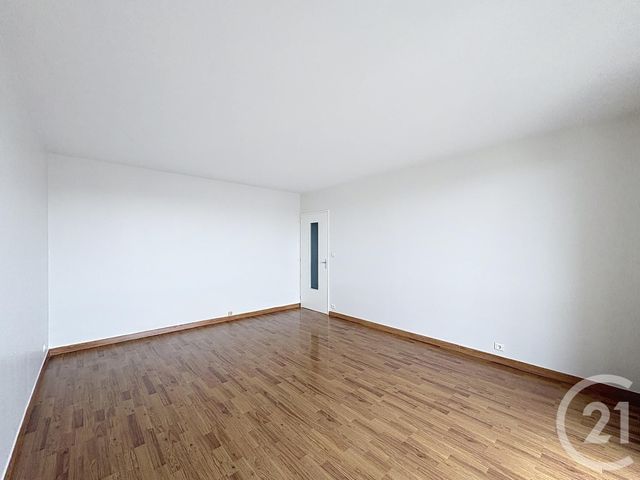 Appartement F2 à louer - 2 pièces - 51.47 m2 - TROYES - 10 - CHAMPAGNE-ARDENNE - Century 21 Martinot Immobilier