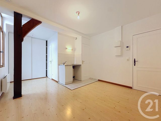 Appartement F1 à vendre - 1 pièce - 20.28 m2 - TROYES - 10 - CHAMPAGNE-ARDENNE - Century 21 Martinot Immobilier