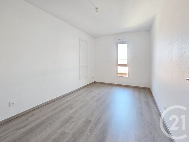Appartement à vendre - 3 pièces - 57.83 m2 - TROYES - 10 - CHAMPAGNE-ARDENNE - Century 21 Martinot Immobilier