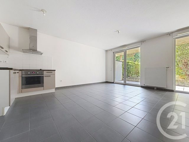 Appartement T2 à louer - 2 pièces - 46.7 m2 - TROYES - 10 - CHAMPAGNE-ARDENNE - Century 21 Martinot Immobilier