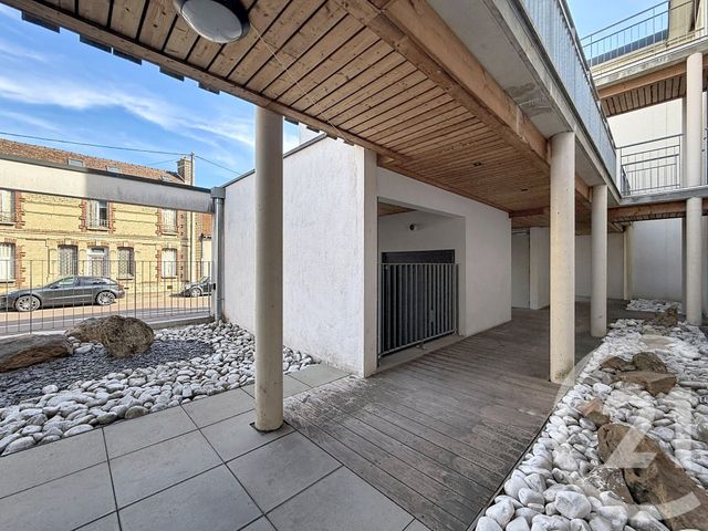 Appartement T2 à louer - 2 pièces - 46.7 m2 - TROYES - 10 - CHAMPAGNE-ARDENNE - Century 21 Martinot Immobilier