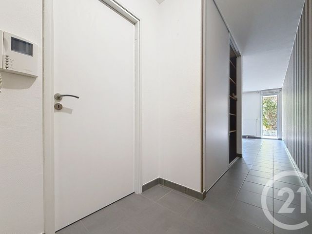 Appartement T2 à louer - 2 pièces - 46.7 m2 - TROYES - 10 - CHAMPAGNE-ARDENNE - Century 21 Martinot Immobilier