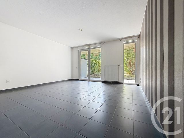 Appartement T2 à louer - 2 pièces - 46.7 m2 - TROYES - 10 - CHAMPAGNE-ARDENNE - Century 21 Martinot Immobilier