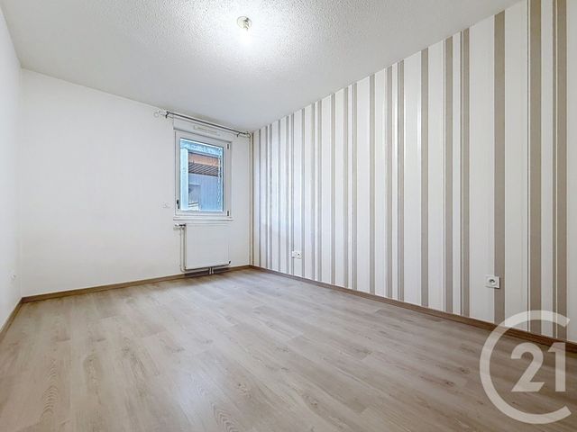 Appartement T2 à louer - 2 pièces - 46.7 m2 - TROYES - 10 - CHAMPAGNE-ARDENNE - Century 21 Martinot Immobilier