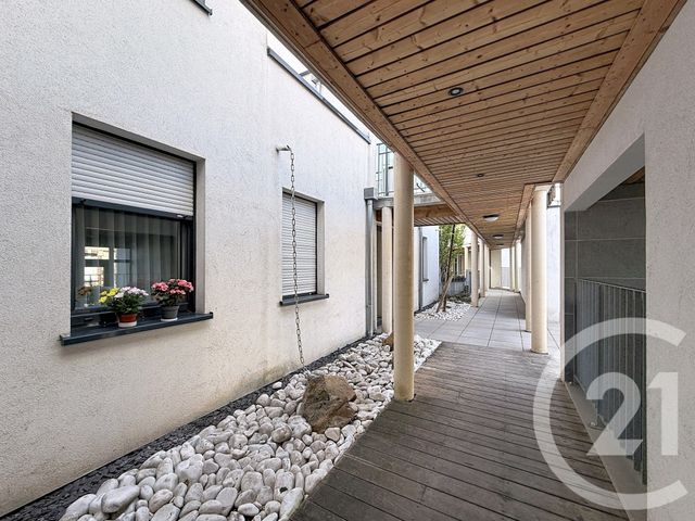 Appartement T2 à louer - 2 pièces - 46.7 m2 - TROYES - 10 - CHAMPAGNE-ARDENNE - Century 21 Martinot Immobilier