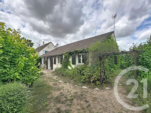 maison à vendre - 6 pièces - 117.0 m2 - ST ANDRE LES VERGERS - 10 - CHAMPAGNE-ARDENNE - Century 21 Martinot Immobilier