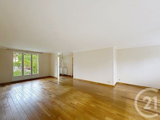 maison à vendre - 6 pièces - 117.0 m2 - ST ANDRE LES VERGERS - 10 - CHAMPAGNE-ARDENNE - Century 21 Martinot Immobilier