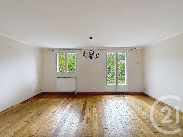 maison à vendre - 6 pièces - 117.0 m2 - ST ANDRE LES VERGERS - 10 - CHAMPAGNE-ARDENNE - Century 21 Martinot Immobilier