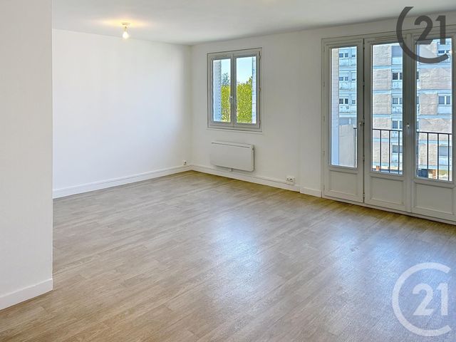 Appartement F2 à louer - 2 pièces - 53.76 m2 - TROYES - 10 - CHAMPAGNE-ARDENNE - Century 21 Martinot Immobilier
